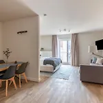 Aparthotel Schoenhouse Street 4*