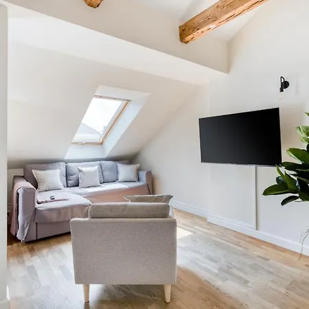 Schoenhouse Street Apartmanhotel 4*