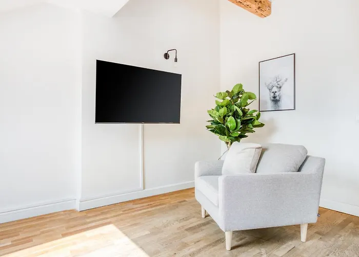 Apartahotel Schoenhouse Street